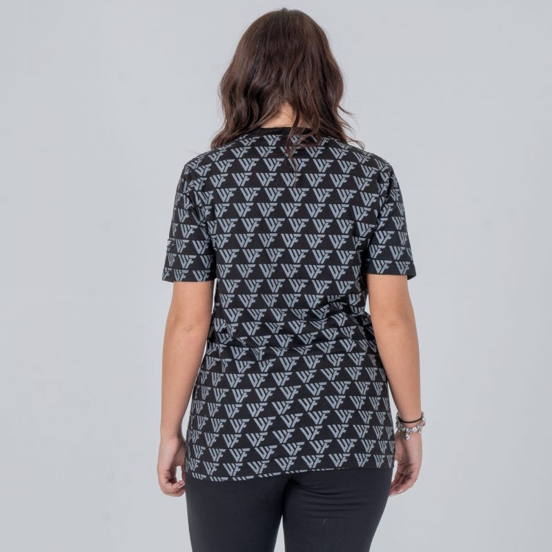 T-shirt all-over black