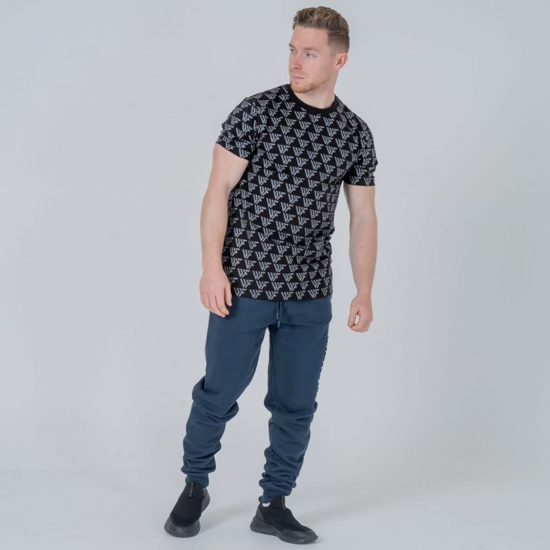 T-shirt all-over black