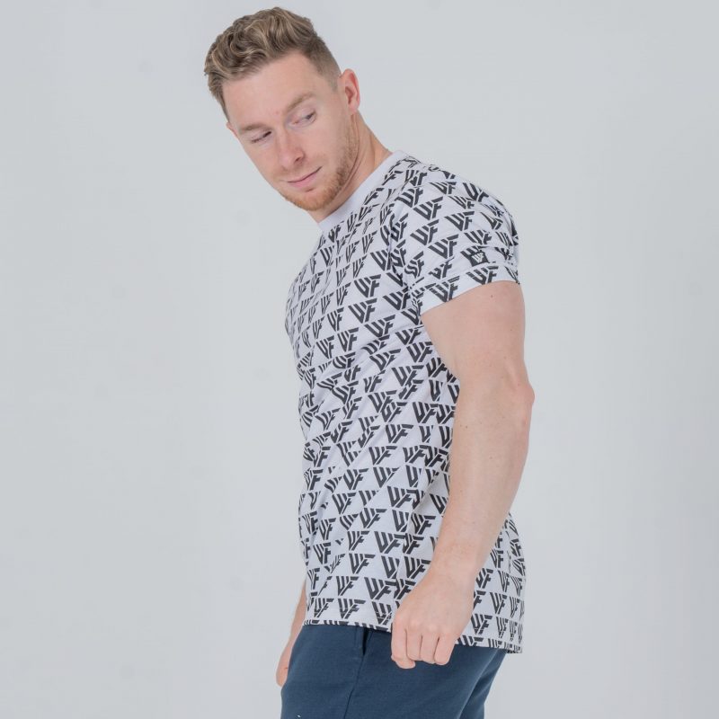 T-shirt all-over white